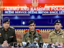 जम्मू-कश्मीर पुलिस ने कहा- आतंकियों के साथ गिरफ्तार DSP संग भी आतंकी जैसा बर्ताव किया जाएगा