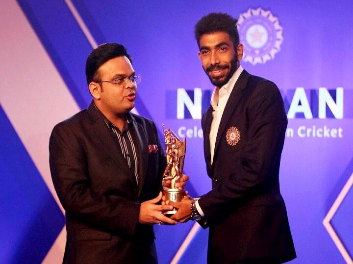 BCCI Annual Awards: Jasprit Bumrah grabs Polly Umrigar and Dilip Sardesai awards BCCI के वार्षिक पुरस्कार समारोह में छाए जसप्रीत बुमराह, पोली उमरीगर और दिलीप सरदेसाई अवॉर्ड मिला