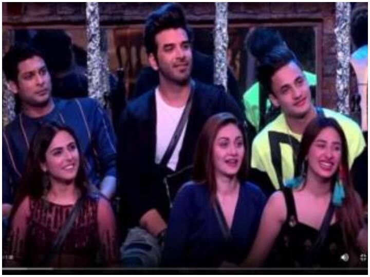 Bigg Boss 13: शाहनाज-सिद्धार्थ से लेकर माहिरा-पारस से मिलने कौन आएगा, फैमिली वीक में होगा इमोशनल ड्रामा Bigg Boss 13 family week will have a lot of emotional drama family members of contestants to enter the house Bigg Boss 13: शाहनाज-सिद्धार्थ से लेकर माहिरा-पारस से मिलने कौन आएगा, फैमिली वीक में होगा इमोशनल ड्रामा