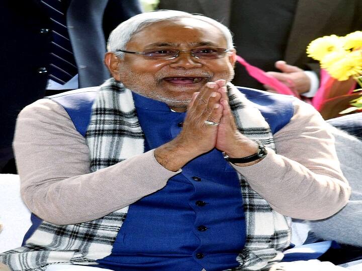 जब CAA और NRC से जुड़े सवाल को हाथ जोड़कर मुस्कुराते हुए टाल गए नीतीश कुमार Bihar Chief Minister Nitish Kumar silent on CAA NRC question जब CAA और NRC से जुड़े सवाल को हाथ जोड़कर मुस्कुराते हुए टाल गए नीतीश कुमार