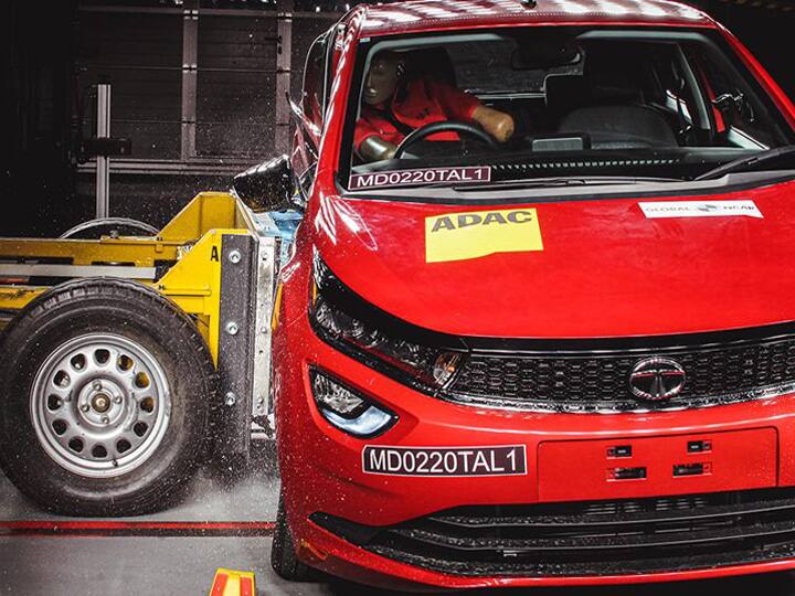 Tata Altroz है सबसे सुरक्षित प्रीमियम हैचबैक, क्रैश टेस्ट में मिली 5-स्टार रेटिंग Tata Altroz Gets 5 Star Crash Rating From Global NCAP Tata Altroz है सबसे सुरक्षित प्रीमियम हैचबैक, क्रैश टेस्ट में मिली 5-स्टार रेटिंग