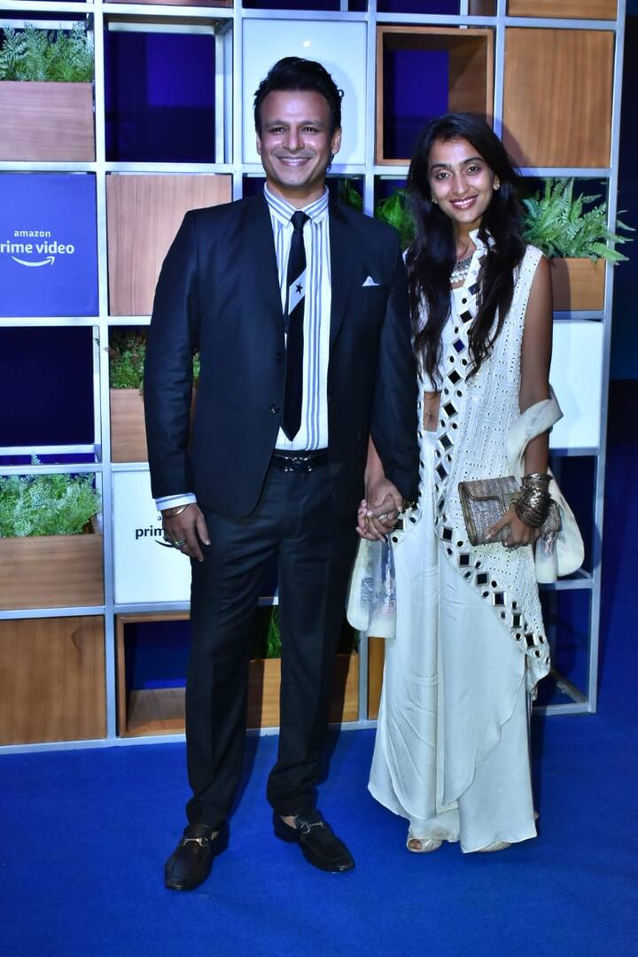 विवेक ओबेरॉय भी इस इवेंट में नजर आए.