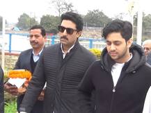 अभिषेक बच्चन अपनी बहन श्वेता की सास ऋतु नंदा की अस्थियां के साथ पहुंचे हरिद्वार, मौजूद थे परिवार के लोग