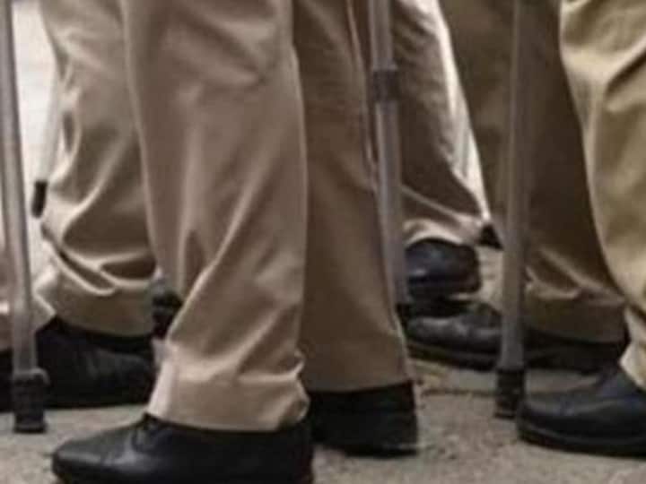 savdhan india actress rescued from prostitution मुंबई में हुआ हाई प्रोफाइल सेक्स रैकेट का भंडाफोड़, 'सावधान इंडिया' की एक्ट्रेस को बचाया गया