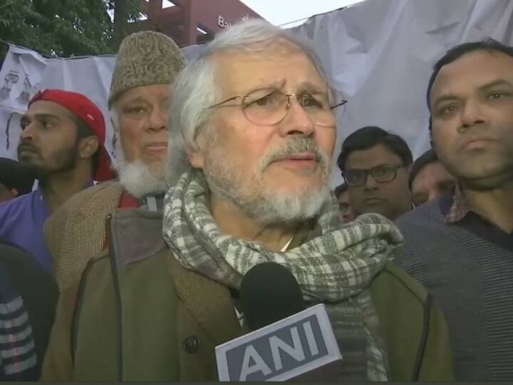 जामिया पहुंचे दिल्ली के पूर्व LG नजीब जंग, कहा- CAA में या तो मुसलमानों को जोड़ें या दूसरे नाम हटा दें Delhi Ex LG Najeeb Jung Citizenship Amendment Act include Muslims or remove other names जामिया पहुंचे दिल्ली के पूर्व LG नजीब जंग, कहा- CAA में या तो मुसलमानों को जोड़ें या दूसरे नाम हटा दें