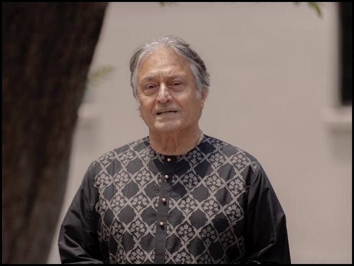 Ustad Amjad Ali Khan statement on CAA Protesters CAA को लेकर विरोध प्रदर्शन कर रहे छात्रों को उस्ताद अमजद अली खान की सलाह- राजनीति से दूर रहें