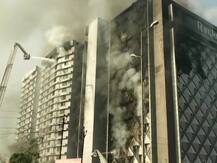 गुजरात: सूरत के बड़े कपड़ा बाजार सेलियम मार्केट में लगी भीषण आग, लाखों का सामान खाक