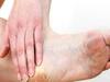 अगर आपके पैरों में सूजन है तो इन सिंपल होम टेक्निक से पाएं राहत