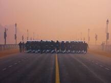 गणतंत्र दिवस 2021: पहली बार स्कूल के अलावा यूनिवर्सिटी के स्टूडेंट भी ले सकते हैं परेड में हिस्सा, रक्षा मंत्रालय ने किया आमंत्रित