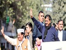 दिल्ली चुनाव: मैदान में हैं 672 उम्मीदवार, केजरीवाल को चुनौती दे रहे हैं 27 कैंडिडेट