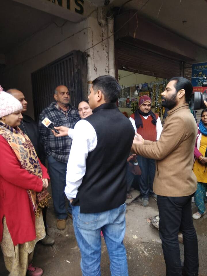 महरौली विधनासभा से आप के नरेश यादव मौजूदा विधायक हैं. इस बार भी उन्हें ही पार्टी ने मैदान में उतारा है. वहीं बीजेपी ने इस बार सरिता चौधरी को टिकट दिया है. कांग्रेस ने इस सीट से मोहिंदर चौधरी को मैदान में उतारा है.