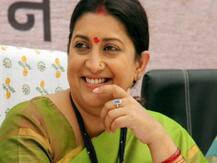 केंद्रीय मंत्री स्मृति ईरानी का पोस्ट बना चर्चा का विषय, जानें क्या है खास