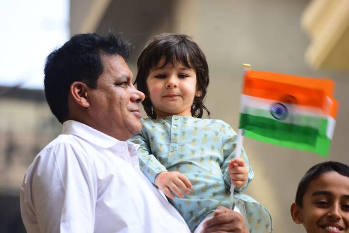 हालांकि इस दौरान वहां पर सैफ और करीना में से कोई भी नज़र नहीं आया. (तस्वीर: मानव मंगलानी)