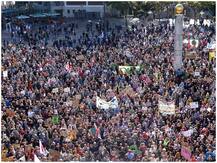 पाकिस्तान में फिल्म पर भारी पड़ा मौलानाओं का विरोध, नहीं हो सकता प्रदर्शन