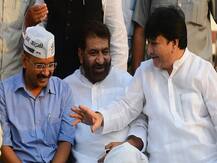 दिल्ली चुनाव: मटिया महल से पांच बार विधायक रह चुके हैं शोएब इकबाल, इस बार AAP ने लगाया दांव