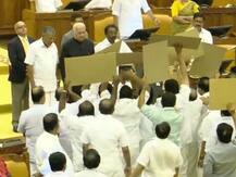 केरल विधानसभा में घमासान: राज्यपाल ने मजबूरी में पढ़ा CAA के खिलाफ राज्य सरकार का भाषण, सफाई भी दी