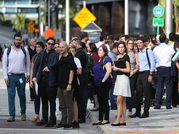 7.7 तीव्रता के भूकंप के तेज झटके से हिला क्यूबा, सुनामी का अलर्ट जारी Earthquake of magnitude 7.7 on the Richter scale hit the Cuba region 7.7 तीव्रता के भूकंप के तेज झटके से हिला क्यूबा, सुनामी का अलर्ट जारी