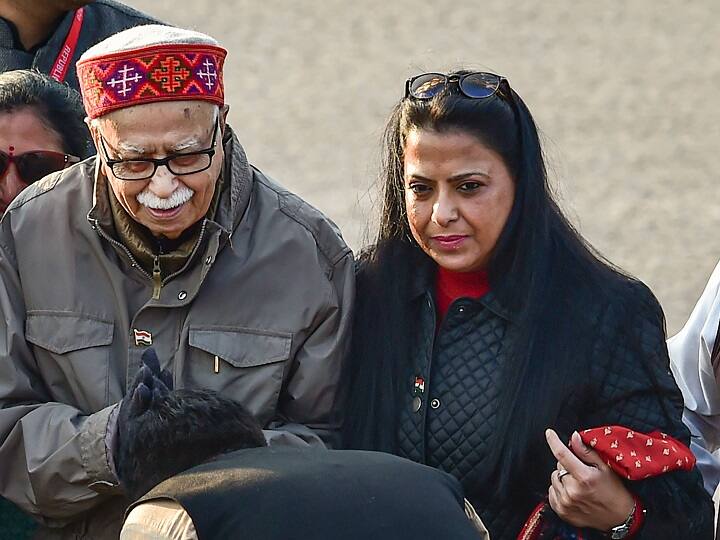 कार्यक्रम में लालकृष्ण आडवाणी अपनी बेटी के साथ मौजूद रहे. 