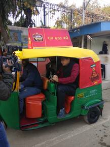 Delhi Election: डिप्टी सीएम मनीष सिसोदिया के क्षेत्र पटपड़गंज पहुंची 'दिल्ली वाले ऑटो राजा' की टीम , जाना हाल