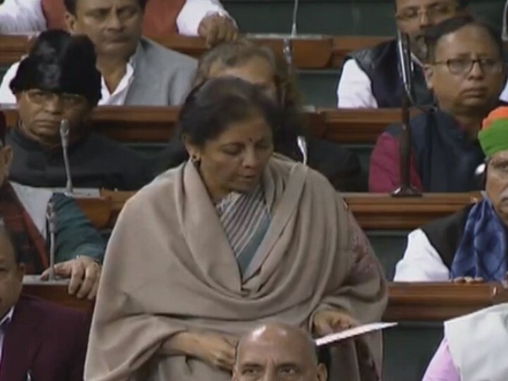 Budget Session 2020: Finance Minister Nirmala Sitharaman tables the Economic Survey in the Parliament संसद में आर्थिक समीक्षा रिपोर्ट पेश, वित्त वर्ष में आर्थिक विकास दर 6-6.5 फीसदी रहने का अनुमान