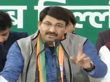 दिल्ली चुनाव: बीजेपी का संकल्प पत्र- दो रुपये किलो आटा, गरीब छात्राओं को इलेक्ट्रिक स्कूटी और साइकिल देने का वादा