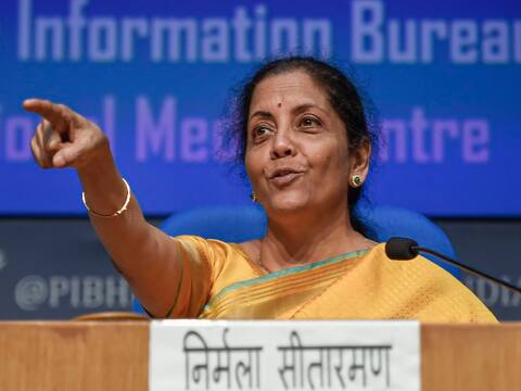 Budget 2020: बढ़ सकती है लड़कियों के विवाह की उम्र सीमा, वित्त मंत्री ने बजट में दिया संकेत Budget 2020: बढ़ सकती है लड़कियों के विवाह की उम्र सीमा, वित्त मंत्री ने बजट में दिया संकेत