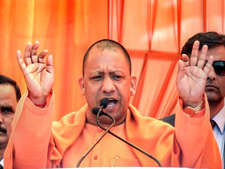 Chief Minister Yogi Adityanath inaugurated 19 projects worth Rs 2821 crore in Noida, ANN CM योगी आदित्यनाथ ने नोएडा के लोगों को दी 2821 करोड़ रुपए की सौगात, मल्टीलेवल पार्किंग, हॉस्पिटल का किया उद्धाटन