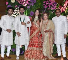 IN PICS: आरमान जैन की शादी में पहुंचे कई सेलेब्स, करीना से करिश्मा तक का दिखा ये खास अंदाज