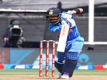 विराट कोहली ने गांगुली को छोड़ा पीछे, इस बड़े मुकाम से चंद रन दूर