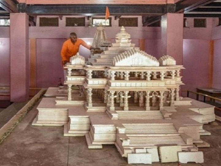 Ram Mandir Bhoomi Poojan: Ayodhya will go to the land of Lakshmanpuri and Naimish ANN राम मंदिर भूमि पूजनः अयोध्या जाएगी लक्ष्मणपुरी और नैमिष की मिट्टी, 12 ज्योतिर्लिंगों से भी पहुंचाई जा रही पूजन सामग्रियां
