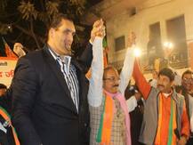 दिल्ली चुनाव: द ग्रेट खली ने बीजेपी के लिए मांगे वोट, मनोज तिवारी से है खास दोस्ती