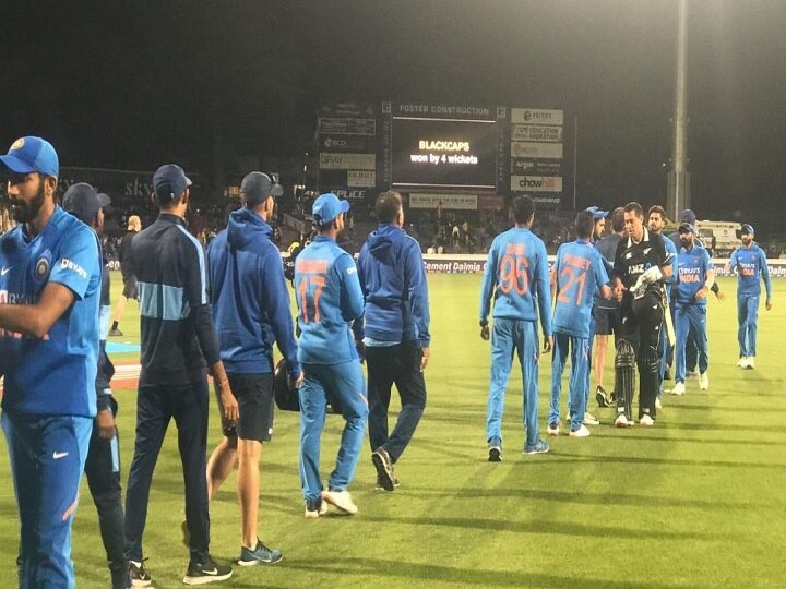 Team India fined 80 percent of match fees because of slow overrate against NZ first ODI IND Vs NZ: कोहली की टीम को एक और तगड़ा झटका लगा, चुकानी पडे़गी भारी कीमत