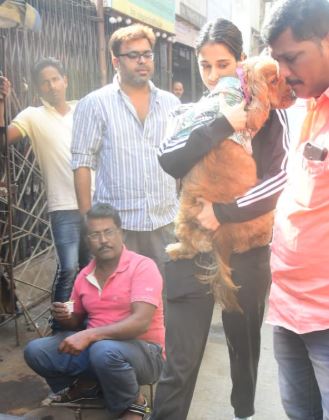 IN PICS: कुत्ते को गोद में उठाए दिशा पाटनी की ये CUTE तस्वीरें हो रही वायरल