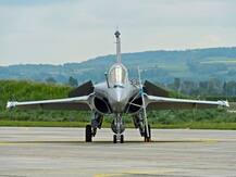 Defence Expo: रफाल को गेम चेंजर बनाने वाली मिसाइलों की प्रदर्शनी