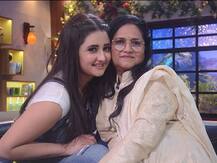 बिग बॉस 13: रश्मि की मां ने किया हिमांशी के रवैए पर कमेंट, कहा- मैं आहत हूं