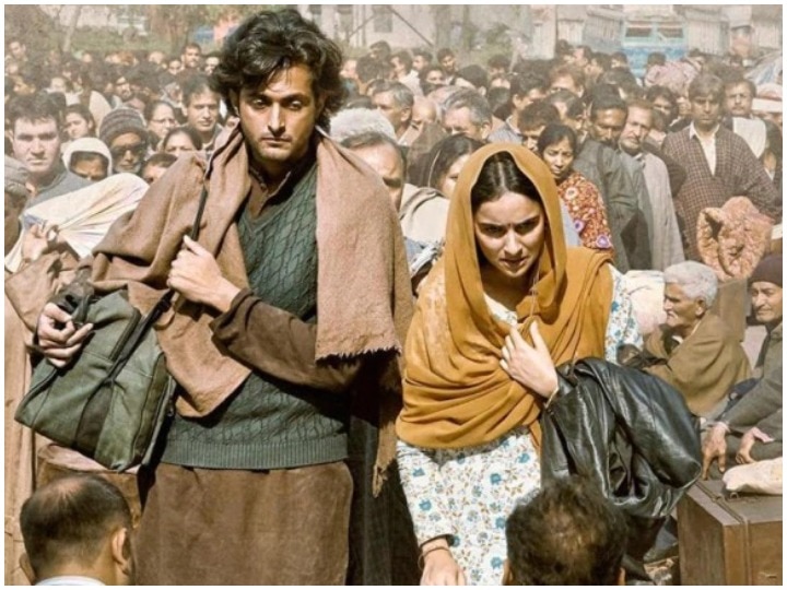 Shikara Movie Review based on Kasmiri Pandit Shikara Review: कश्मीरी पंडितों का दर्द बयान करने में कितनी सफल हुई ‘शिकारा’?