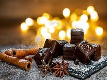 Chocolate Day: रोज डे-प्रपोज डे के बाद आता है चॉकलेट डे, जानिए इससे जुड़ी कुछ दिलचस्प बातें