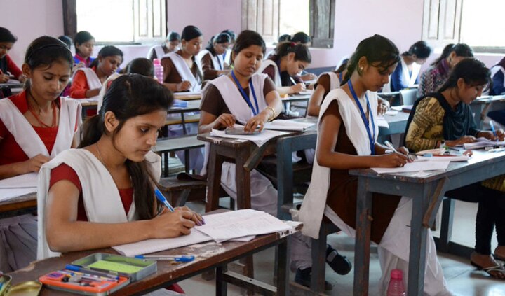 RBSE Exam Postponed: RBSE Board Exam 2020 Latest News, Rajasthan Board 10th and 12th Exam Can be Cancelled RBSE Exam 2020: CBSE, JEE और ICSE के बाद अब राजस्थान बोर्ड 10वीं-12वीं की परीक्षाएं भी हो सकती है स्थगित