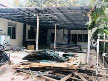 महाराष्ट्र में स्कूल, अस्पतालों की जर्जर हालत लेकिन मंत्रियों के बंगलों पर करोड़ों खर्च कर रही है सरकार