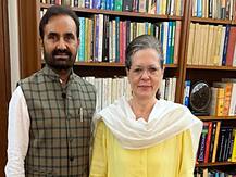 शक्ति सिंह गोहिल बने दिल्ली कांग्रेस के अंतरिम प्रभारी, सोनिया गांधी ने सुभाष चोपड़ा और पीसी चाको का इस्तीफा मंजूर किया