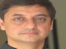 प्रधान आर्थिक सलाहकार ने कहा- भगत सिंह को बचाने के लिए महात्मा गांधी ने नहीं किए पूरे प्रयास