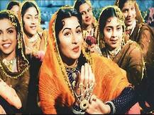 कभी मुहब्बत का दूसरा नाम था मधुबाला, लेकिन वो क्यों जिंदगी भर प्यार के लिए तरसती रहीं?