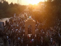 शाहीन बाग के लोगों को SC ने विरोध के लिए उचित जगह जाने की सलाह दी, समझाने का जिम्मा 2 वकीलों को सौंपा