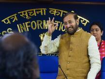 राजस्थान: पुजारी को जिंदा जलाने पर जावड़ेकर बोले- राजस्थान में कानून व्यवस्था ध्वस्त, राहुल गांधी करें राज्य का दौरा