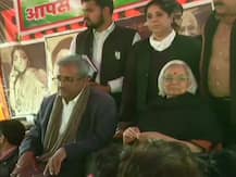 शाहीन बाग में बातचीत का दूसरा दिन, साधना रामचंद्रन बोलीं- मीडिया हमें न बताए कि क्या करना है?