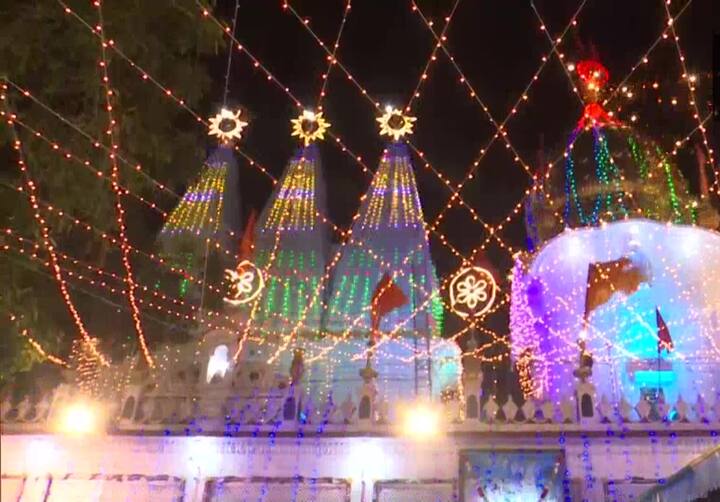 वैसे तो इस दिन श्रवण नक्षत्र और सर्वार्थ सिद्धि योग होने के कारण श्रद्धालु किसी भी समय शिवजी की पूजा करके पुण्य पा सकते हैं.