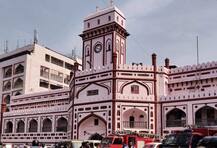 सूरत: नौकरी के लिए फिटनेस टेस्ट, सरकारी अस्पताल में टेस्ट के नाम पर महिलाओं को नंगा खड़ा किया गया