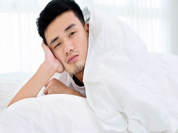 If you do not sleep try these tips sleep will come quickly Health Tips: नींद नहीं आती तो इन टिप्स को ट्राई करें, झटपट आएगी नींद