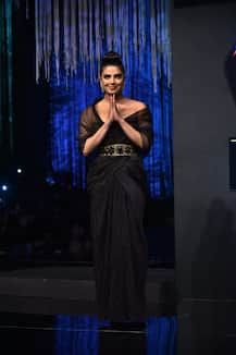 Blenders Pride Fashion Tour 2020: प्रियंका चोपड़ा ने अपनी मौजूदगी से बांधा समां, देखें तस्वीरें