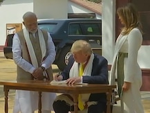 Namaste Trump: рдЙрд╕ рд╕рд╛рдмрд░рдорддреА рдЖрд╢реНрд░рдо рдХреЗ рдмрд╛рд░реЗ рдореЗрдВ рдЬрд╛рдирд┐рдП рдЬрд╣рд╛рдВ рдЯреНрд░рдВрдк рдФрд░ рдореЗрд▓рд╛рдирд┐рдпрд╛ рдиреЗ рдЪрд▓рд╛рдпрд╛ рдЪрд░рдЦрд╛